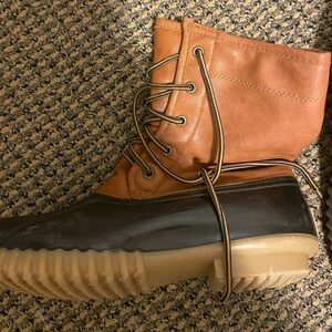 The Original Duck Boot